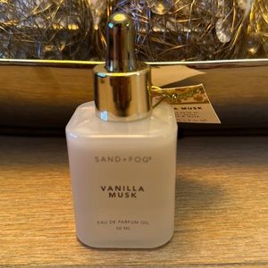 Sand + Fog Vanilla Musk eau de parfum oil 50ml new.